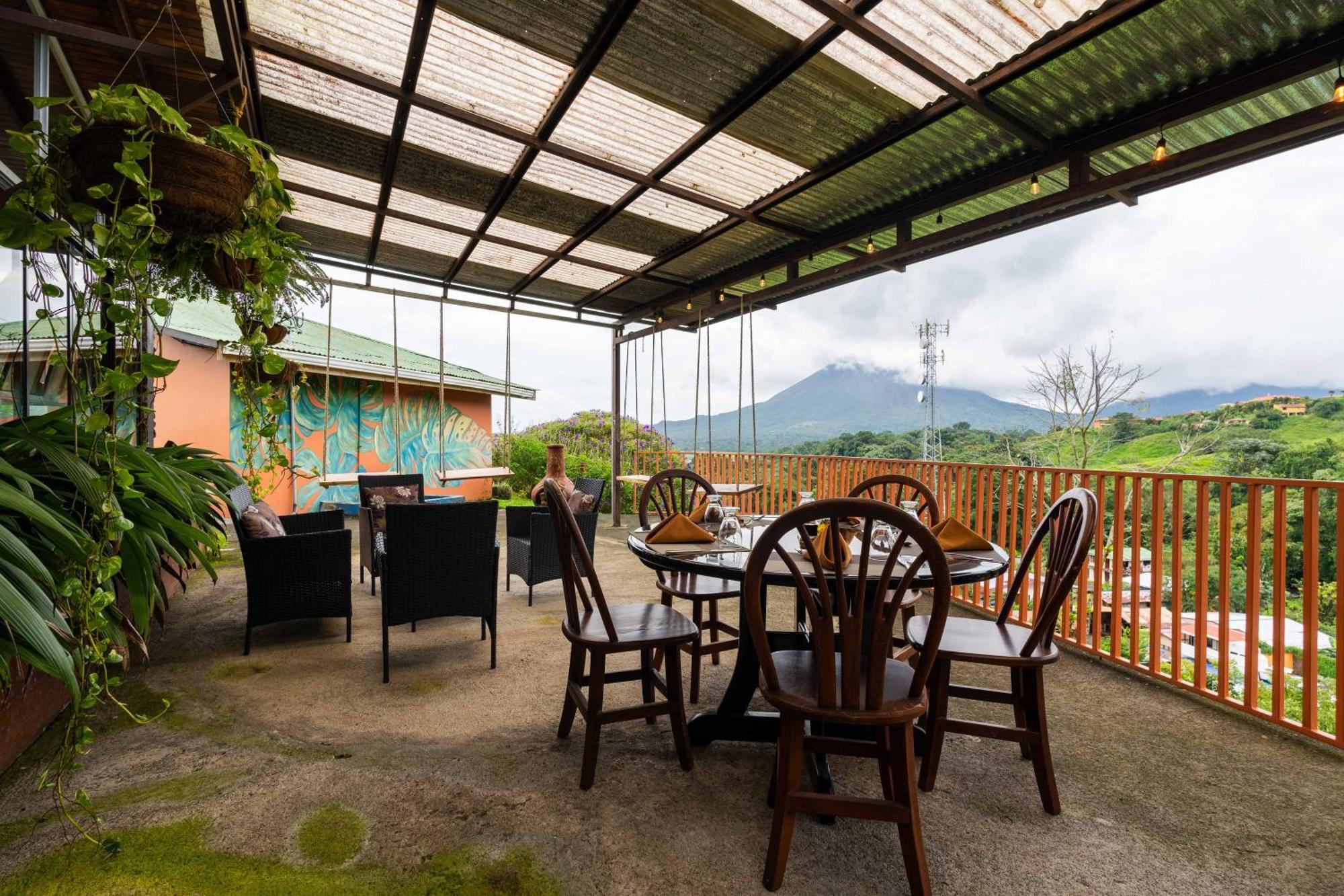 Chateau Arenal Hotel & Restaurante El Castillo Exterior foto